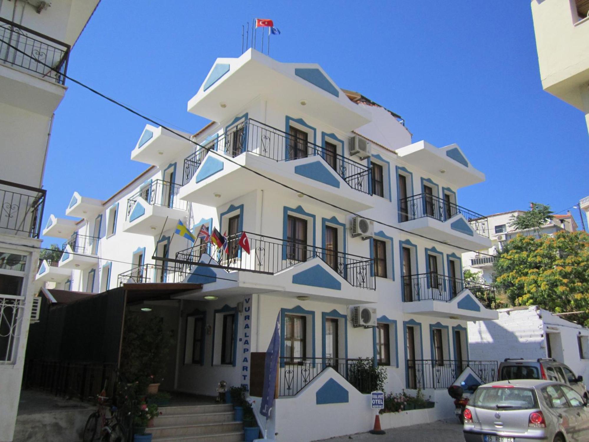 Cesme Vural Apart Hotel Exteriör bild